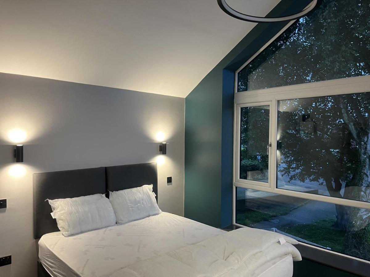 Welcome To Your Stay At The Nest Bolton Exteriör bild